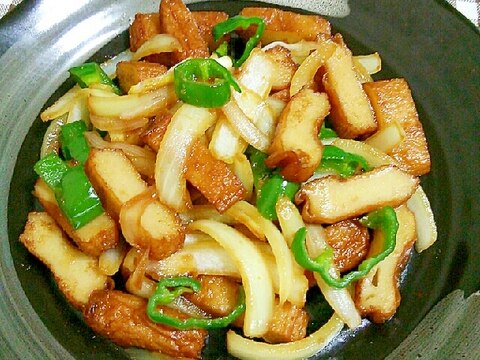さつま揚げと玉ねぎのガーリック醤油炒め